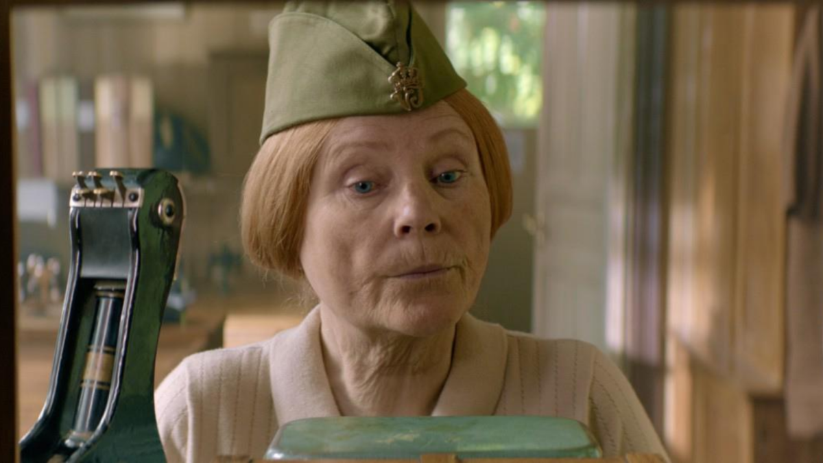 Biuro detektywistyczne Lassego i Mai. Rabuś z pociągu - kadr 1