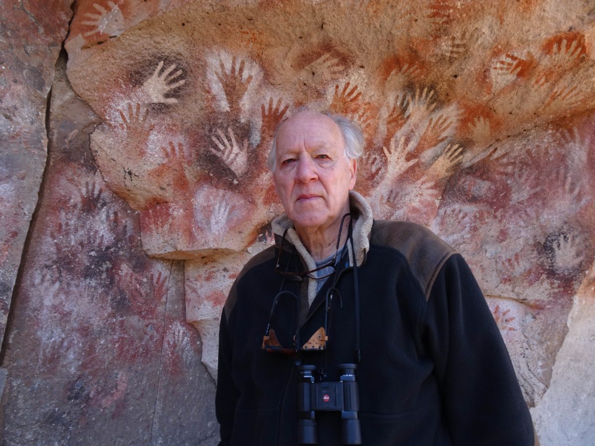 NOMAD. NA TROPIE BRUCE'A CHATWINA - kadr 3