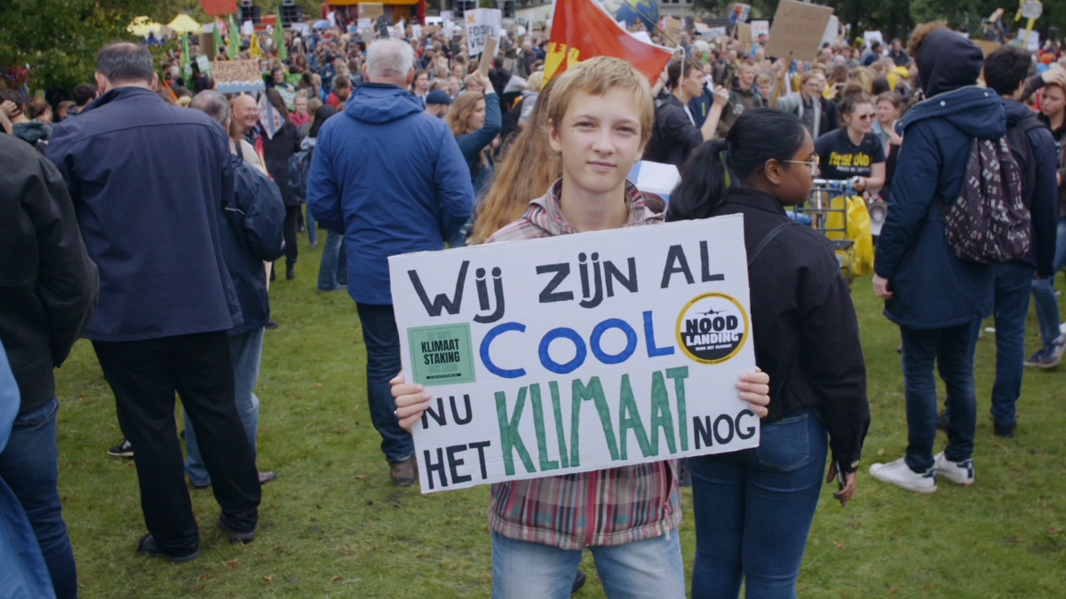 BLOK 1: PLANETA MOIM DOMEM - kadr 3