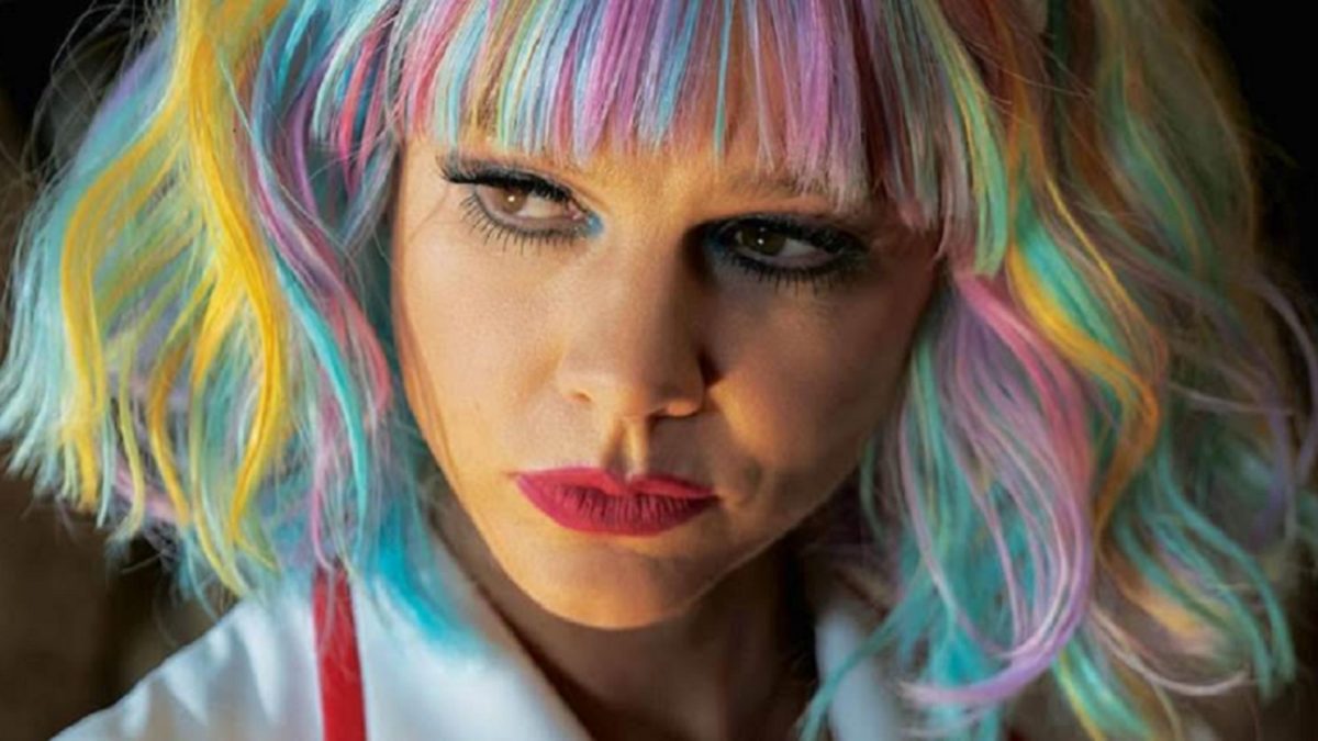 Obiecująca. Młoda. Kobieta. - kadr 3