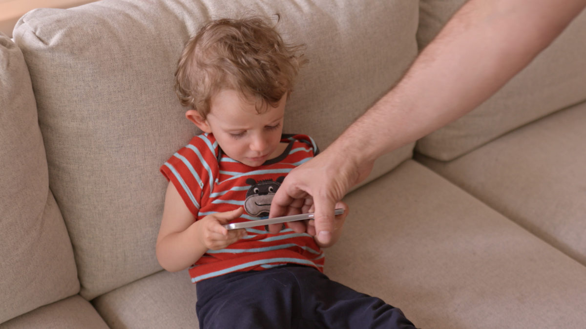 Uzależnieni od ekranu - kadr 1