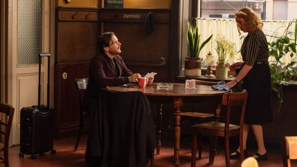 Jedenaste: Znaj sąsiada swego - kadr 1