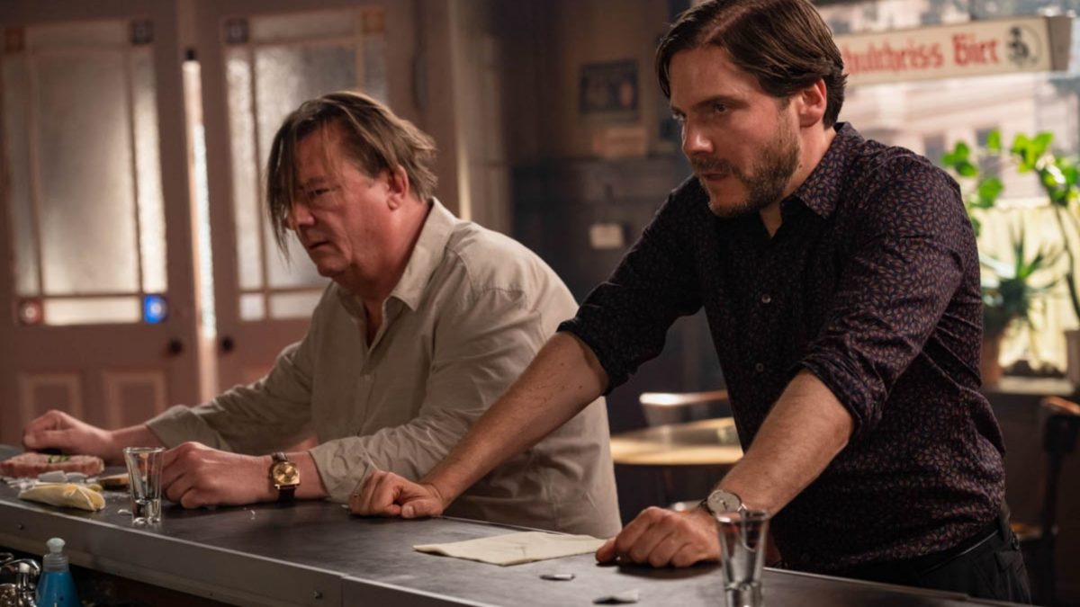 Jedenaste: Znaj sąsiada swego - kadr 2