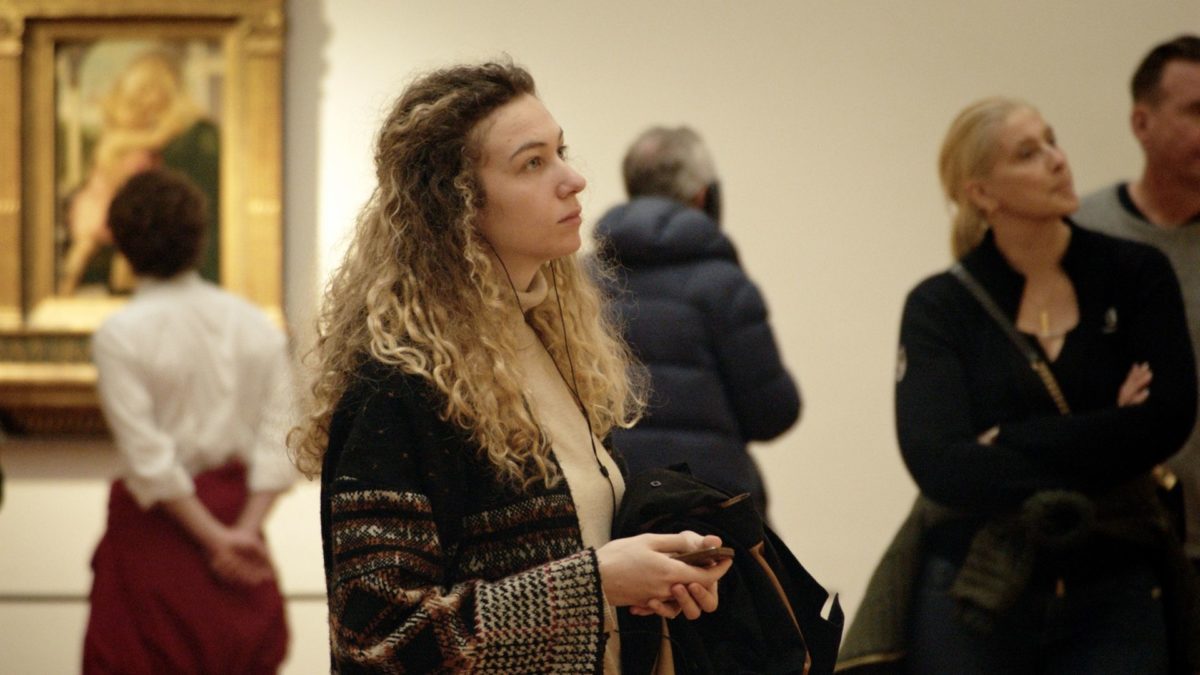 Za drzwiami galerii Uffizi - kadr 1