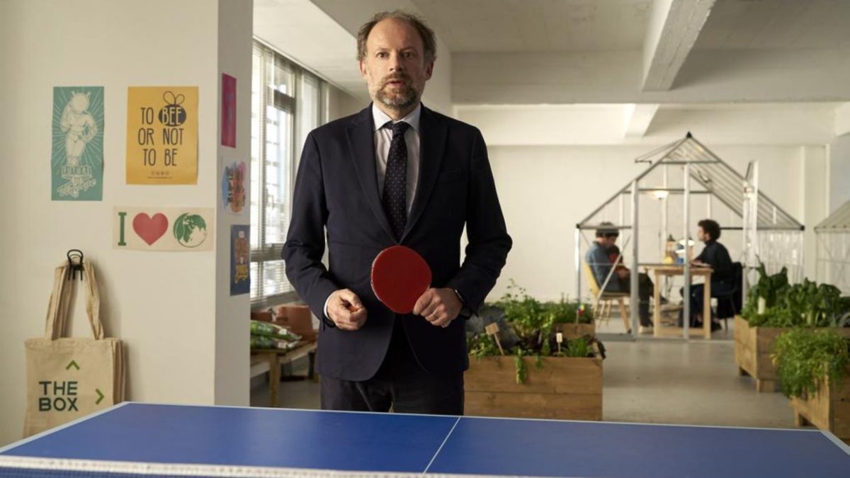 Praca, dzieci, dron - kadr 3