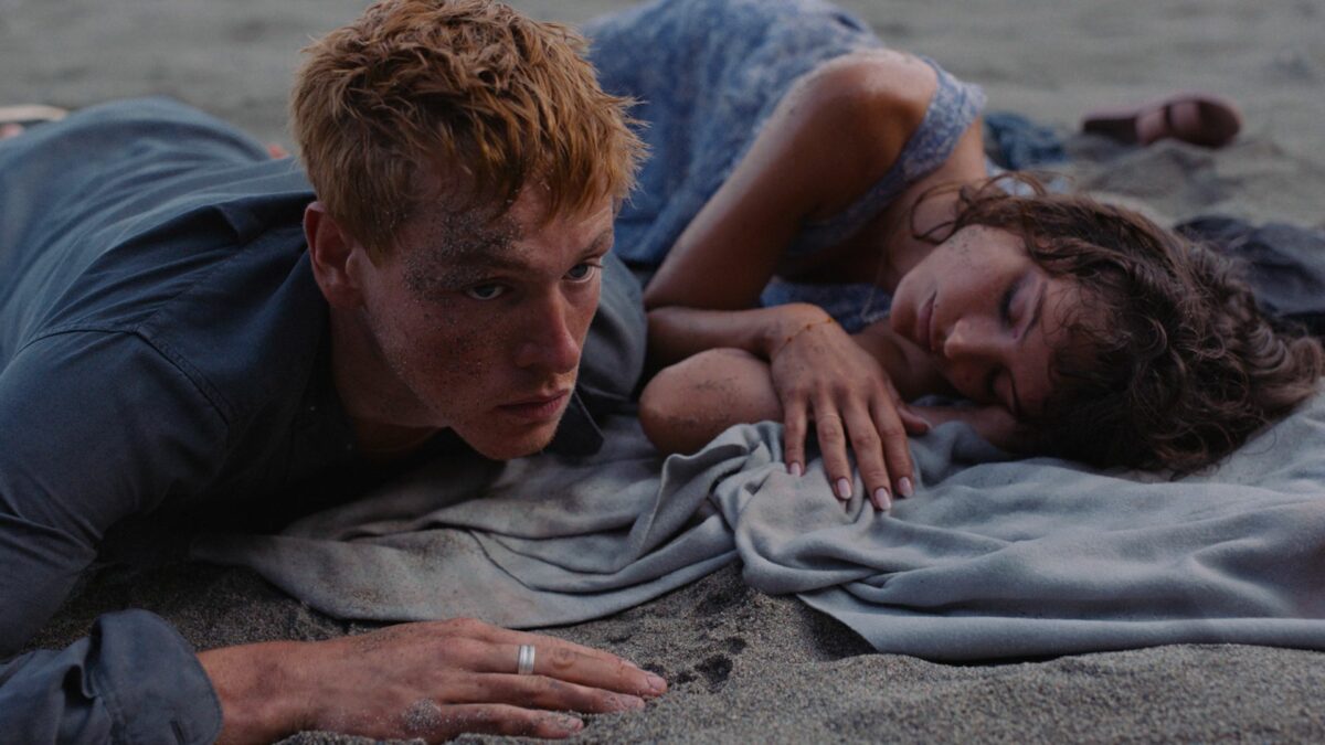 W trójkącie - kadr 3