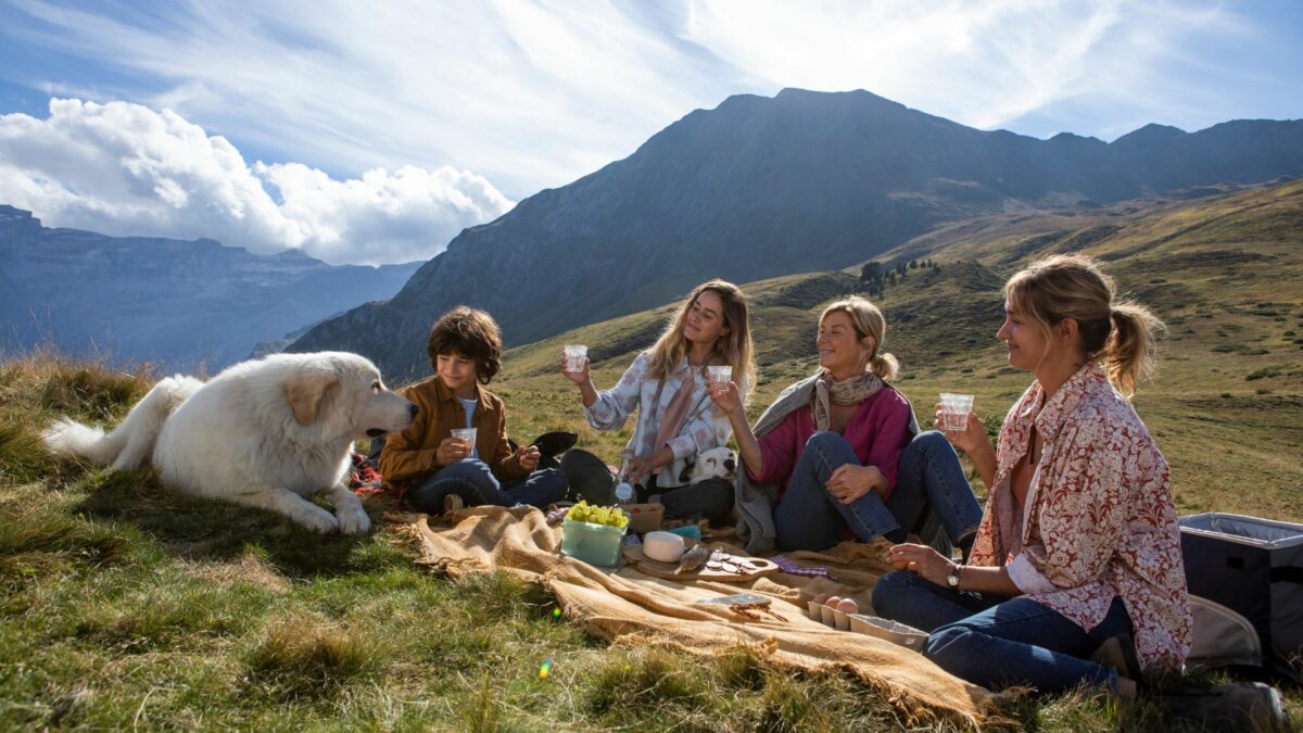 Bella i Sebastian: Nowe Pokolenie - kadr 1