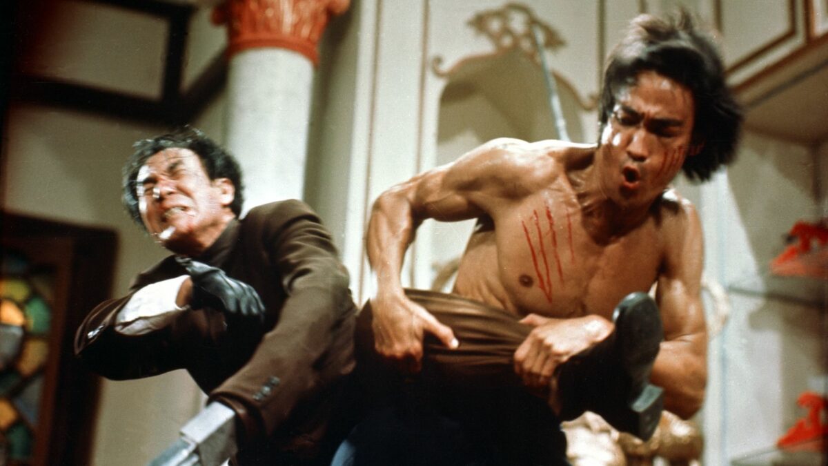 Kolejny kadr ze sceną walki.