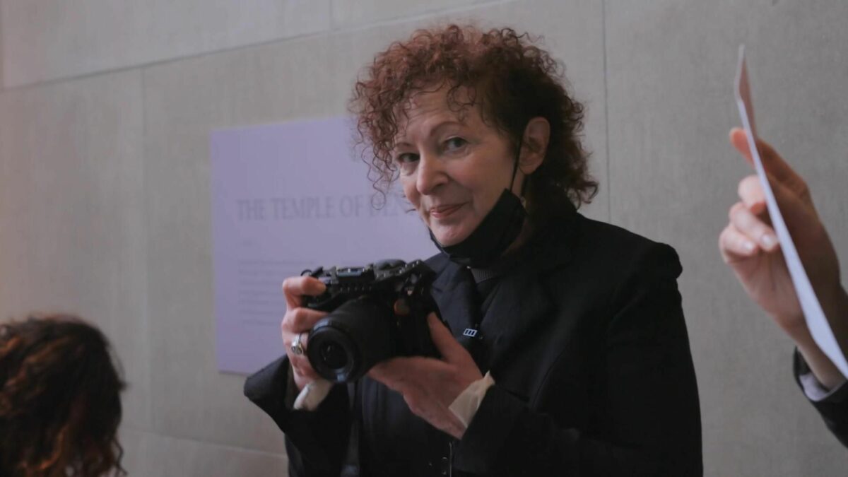 Całe to piękno i krew - kadr 2