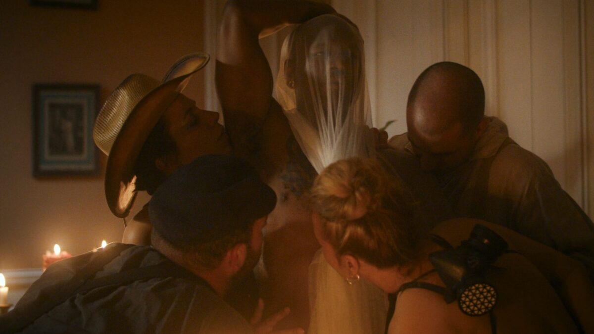 Nocą wszystkie koty są bure - kadr 1