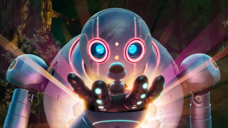 Robot trzymający przed sobą małe pisklę.