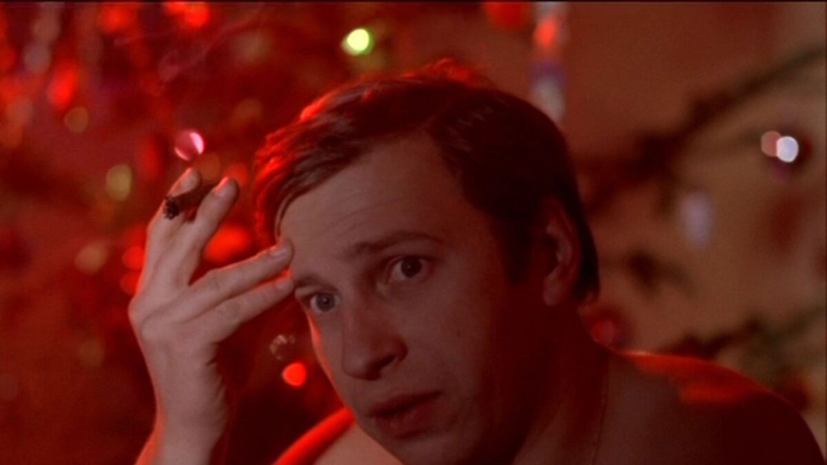 Zbliżenie na twarz mężczyzny.