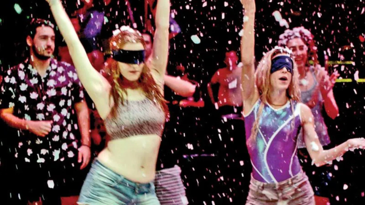 Imprez w klubie tanecznym.