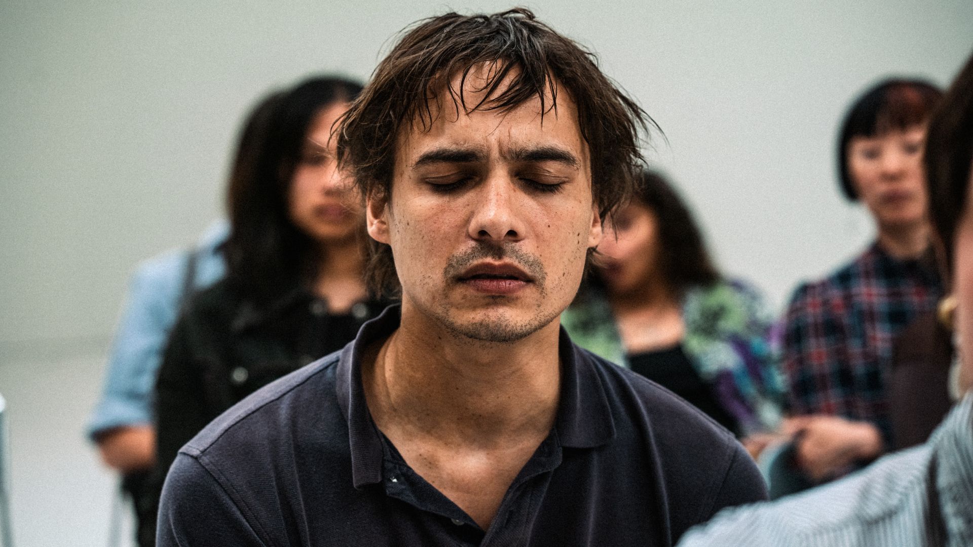 Sekcja - first things first - okładka