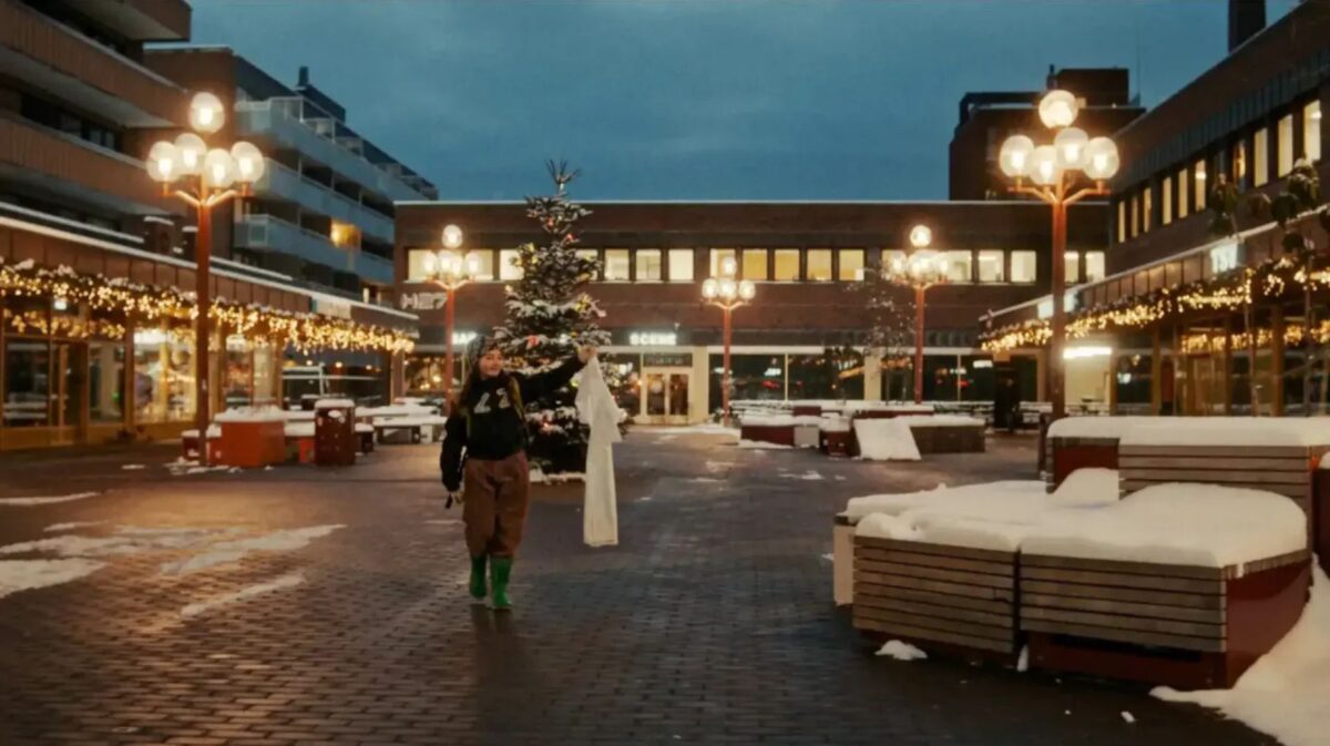 OPOWIEŚĆ ŚWIĄTECZNA - kadr 1