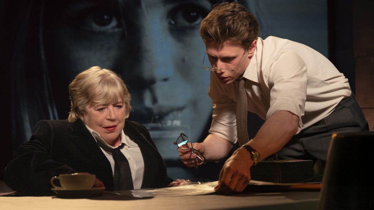 Broken English - kadr 2