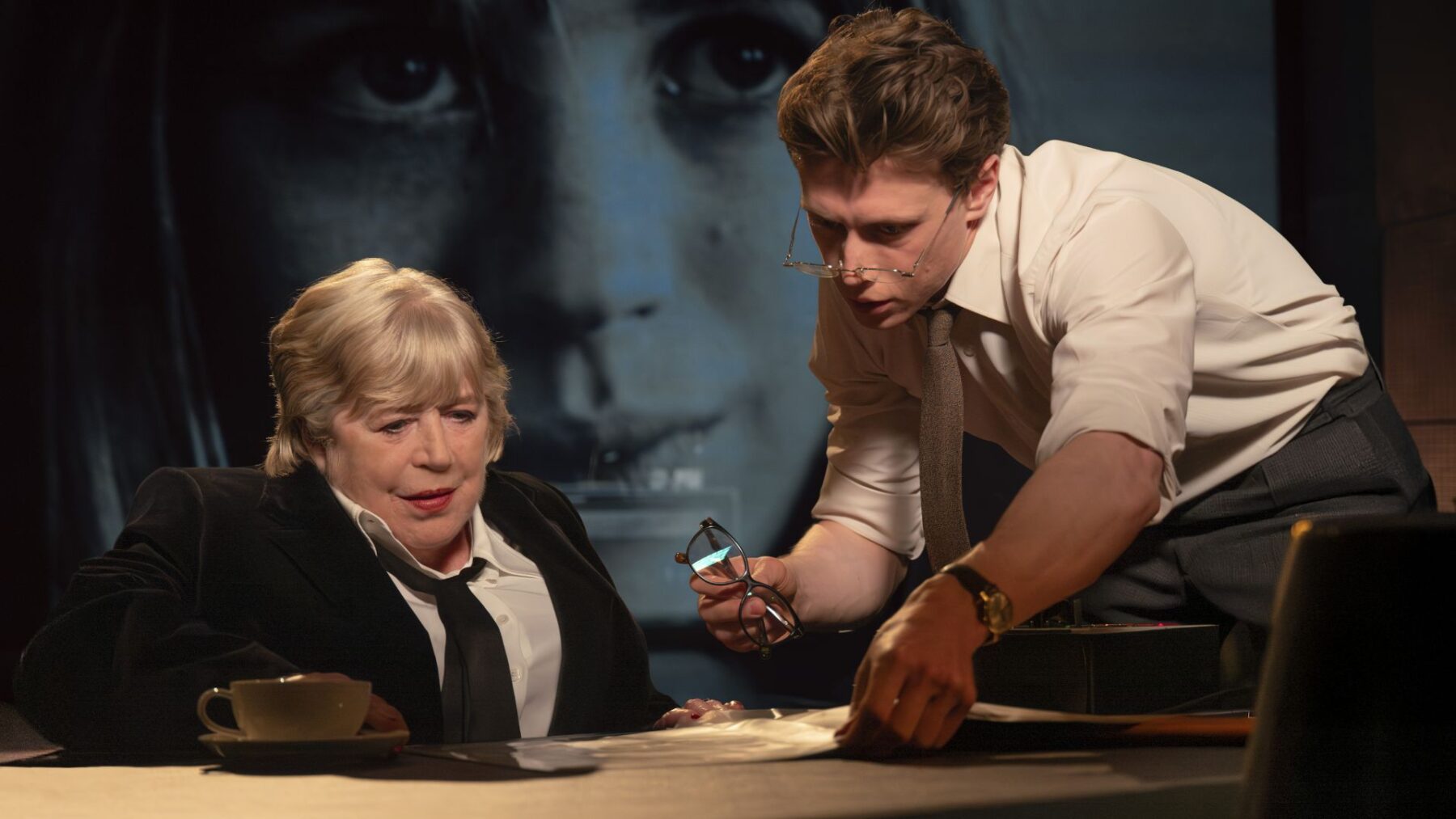 Broken English - okładka