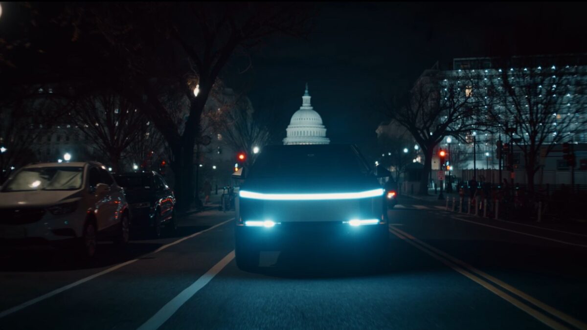 Co ukrywa Elon Musk? - kadr 1