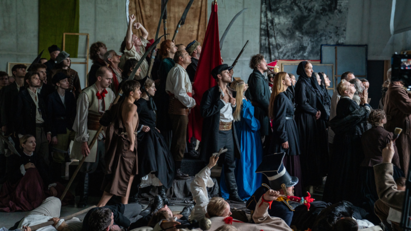 12 obrazów zniewolenia - okładka